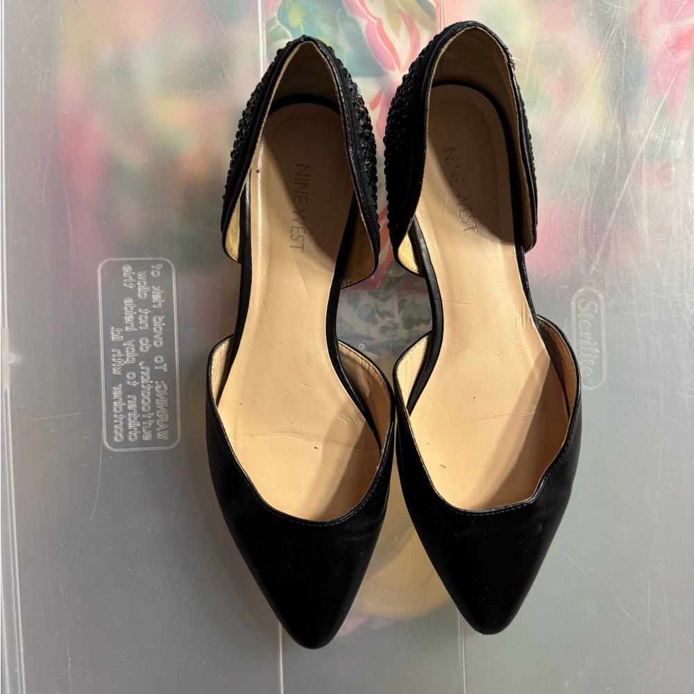 Nine West Black Pointed Flats